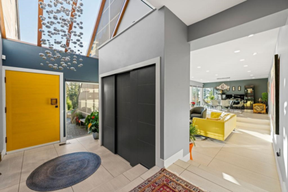 3722 Southridge Place, West Vancouver, BC