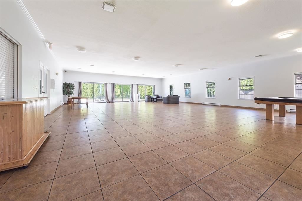 Backyard Photo of 1 13925 70 Avenue, Surrey, BC