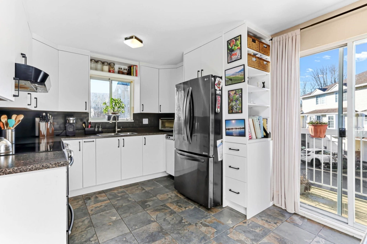 Pantry Photo of 1 13925 70 Avenue, Surrey, BC