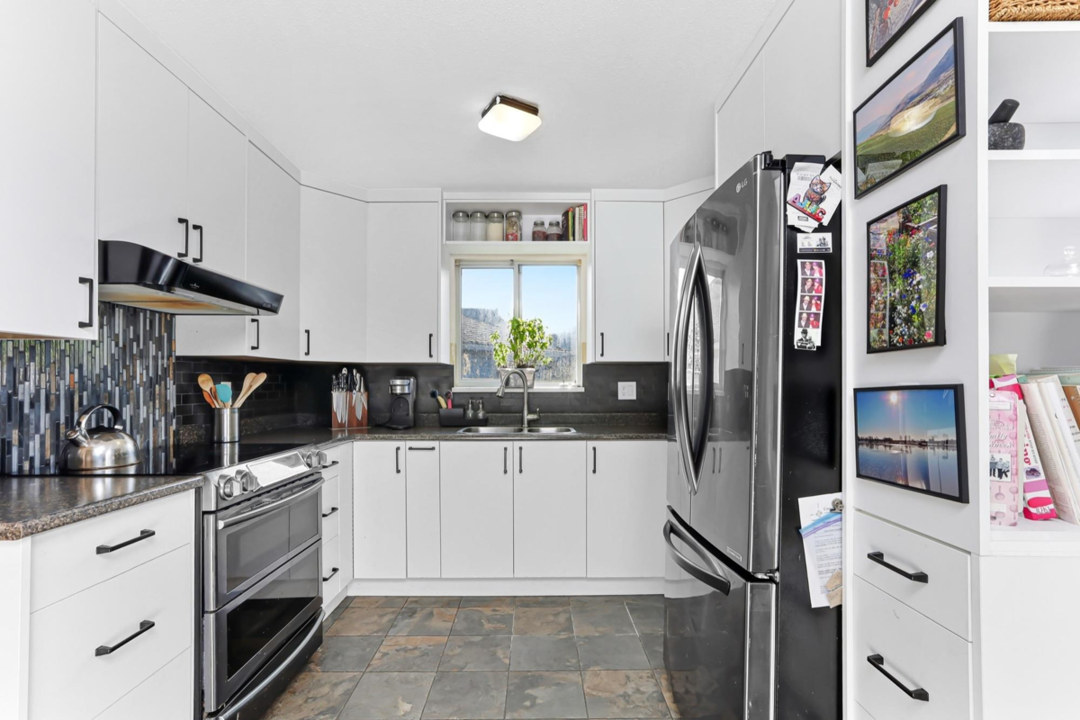 Primary Bedroom Photo of 1 13925 70 Avenue, Surrey, BC