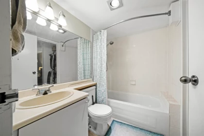 Walk-In Closet Photo of 203 9584 Manchester Drive, Burnaby, BC