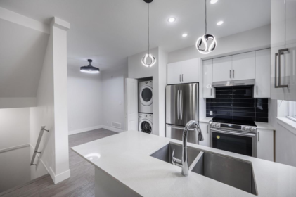16 9780 General Currie Road, Richmond, BC, Richmond — Townhouse for sale