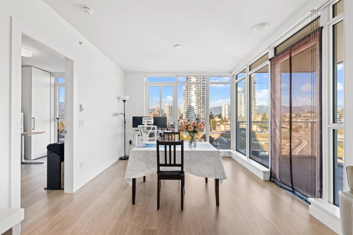 Bedroom 2 Photo of 907 525 Foster Avenue, Coquitlam, BC