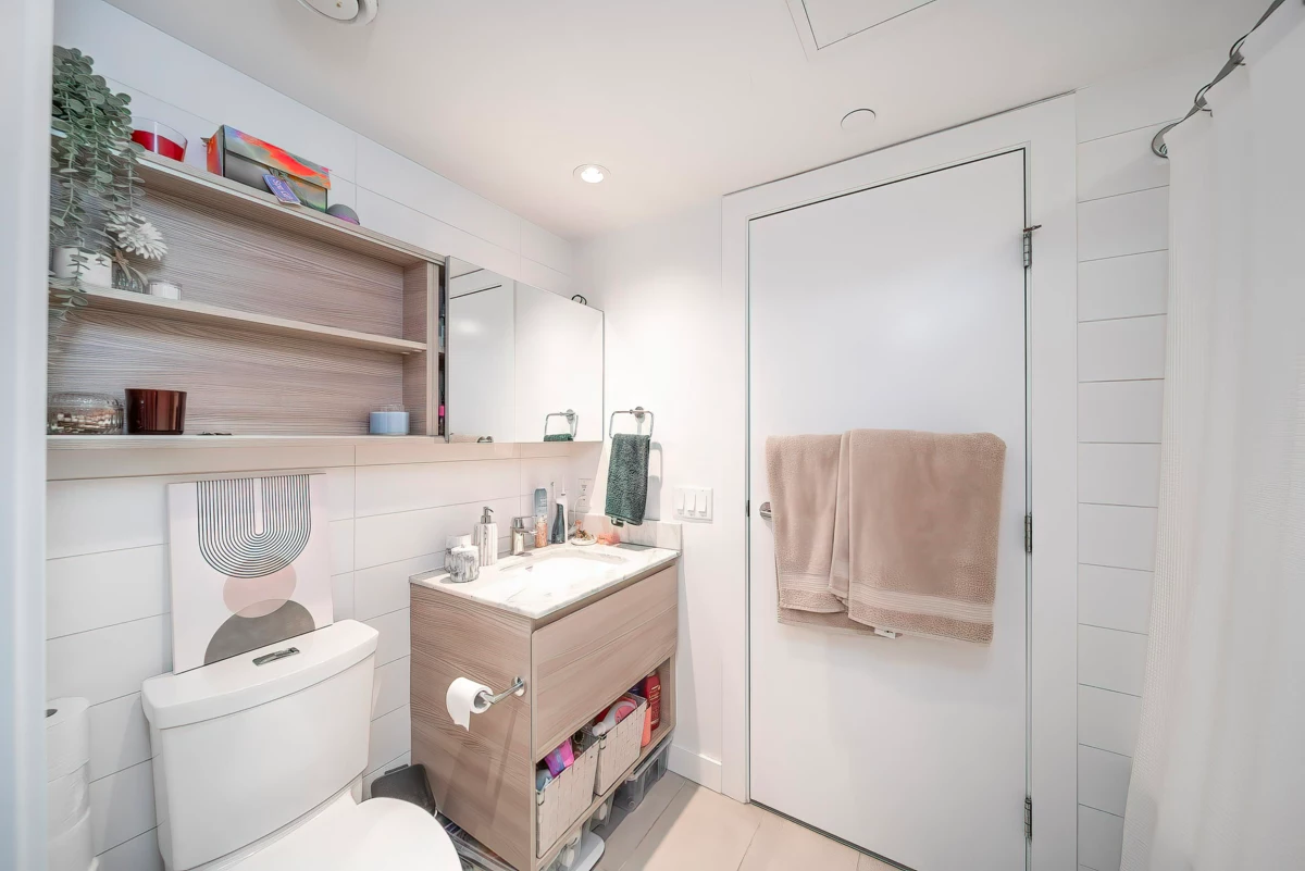 Breakfast Nook Photo of 710 988 Quayside Drive, New Westminster, BC