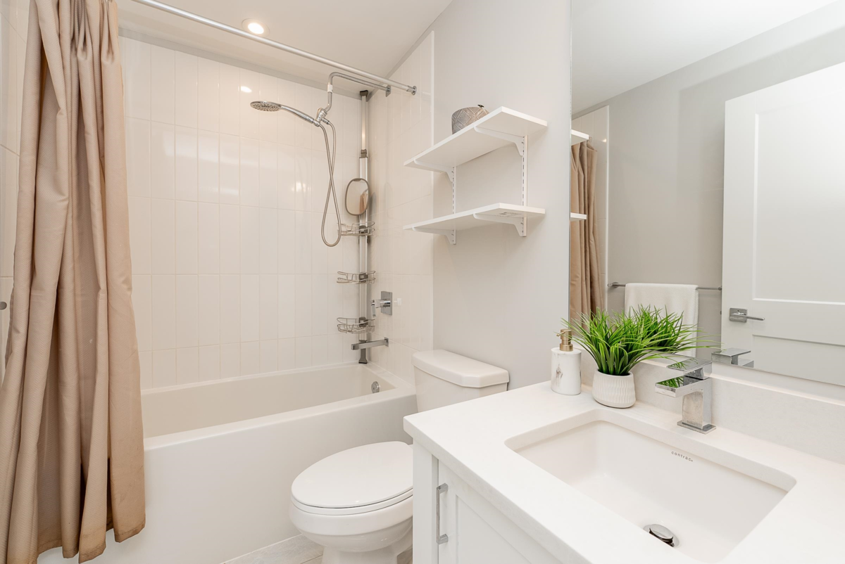 Powder Room Photo of 3223 2180 Kelly Avenue, Port Coquitlam, BC