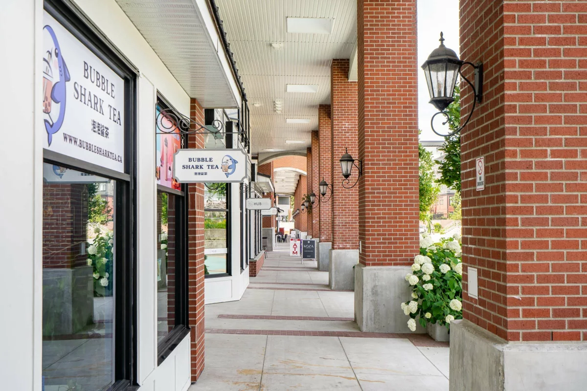 Swimming Pool Photo of 3223 2180 Kelly Avenue, Port Coquitlam, BC
