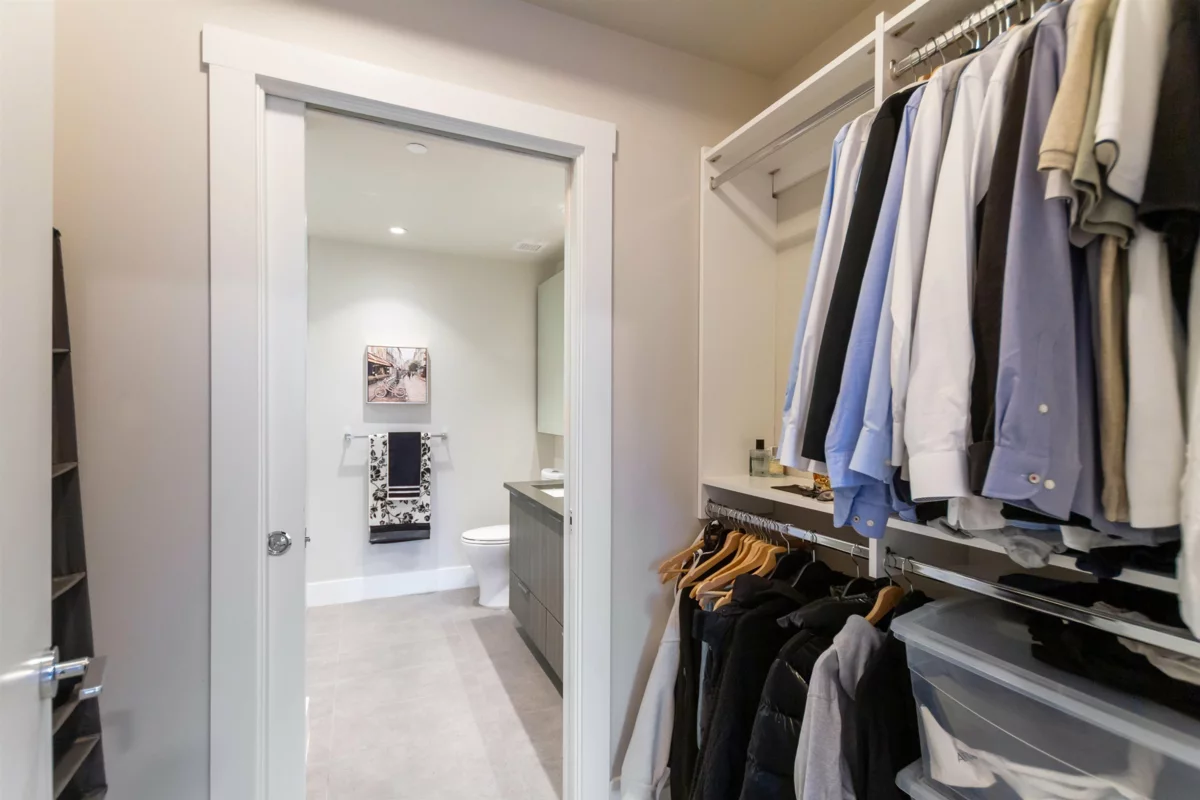 Powder Room Photo of 513 3588 Sawmill Crescent, Vancouver, BC