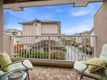 Breakfast Nook Photo of 17 2538 Pitt River Road, Port Coquitlam, BC