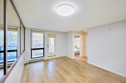318 3638 Vanness Avenue, Vancouver, BC, Vancouver — Apartment/Condo for sale