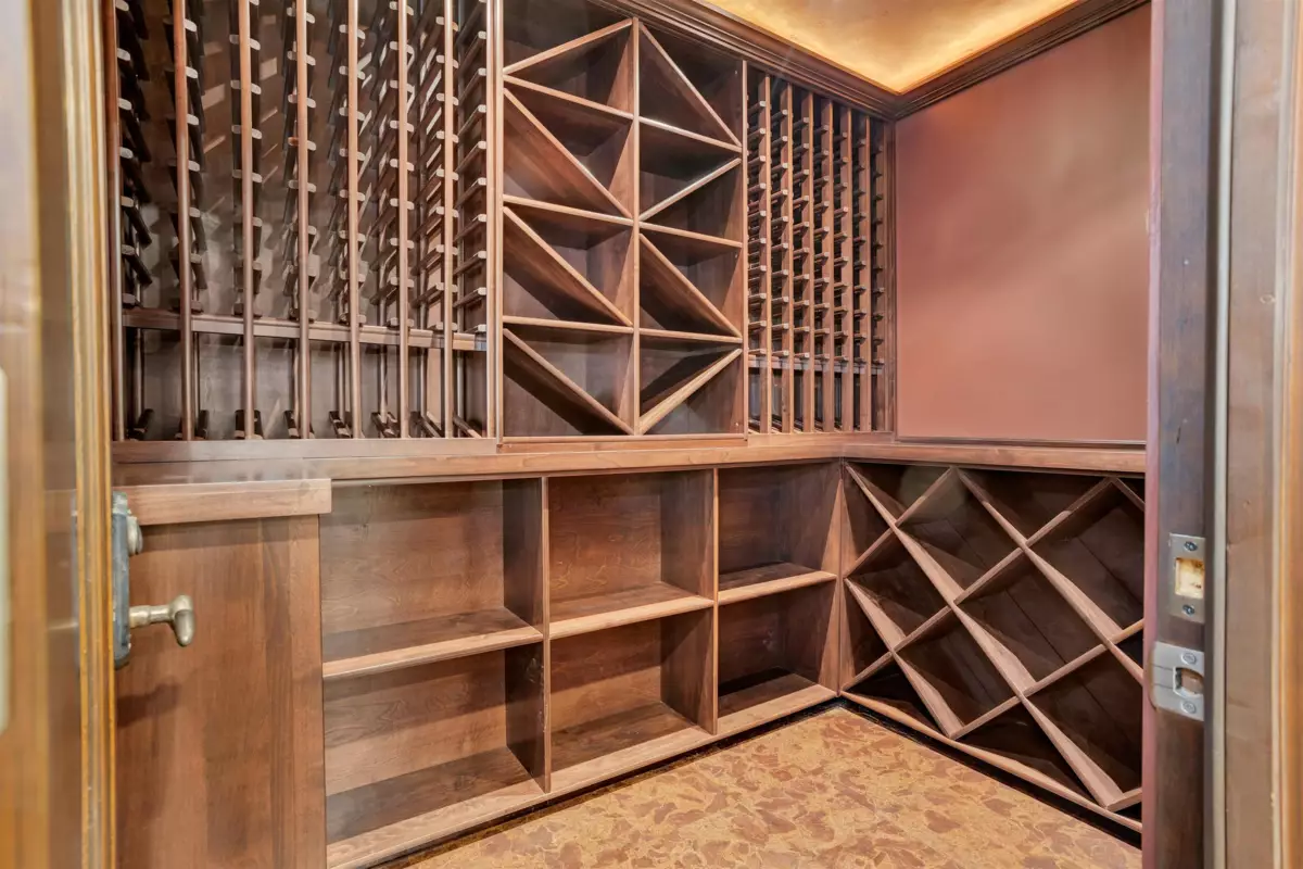 Backyard Photo of 1807 Acadia Road, Vancouver, BC