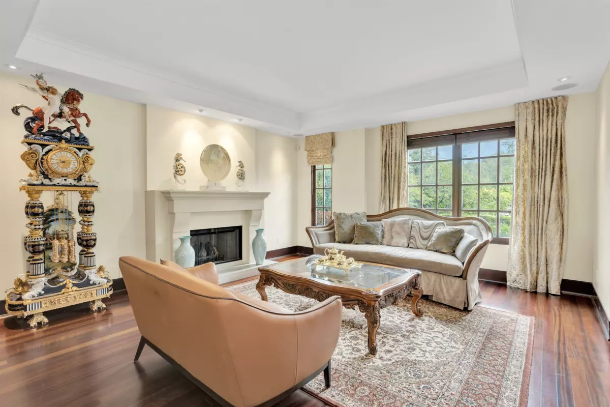 Breakfast Nook Photo of 1807 Acadia Road, Vancouver, BC