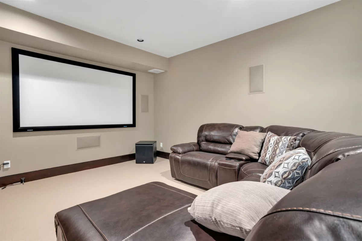 Garden / Landscaping Photo of 1807 Acadia Road, Vancouver, BC