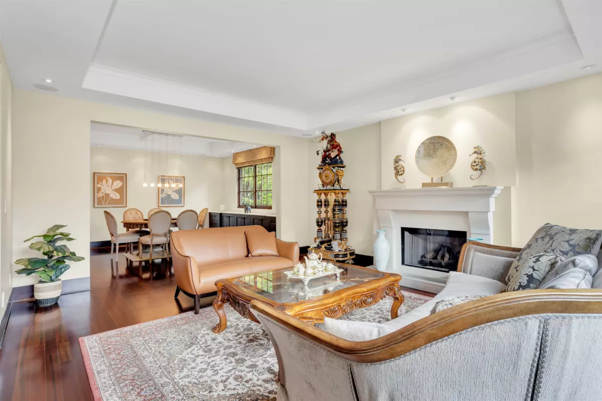 Kitchen Photo of 1807 Acadia Road, Vancouver, BC