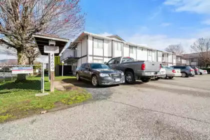 215 45669 Mcintosh Drive, Chilliwack, BC, Chilliwack — Apartment/Condo for sale