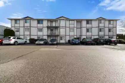 215 45669 Mcintosh Drive, Chilliwack, BC, Chilliwack — Apartment/Condo for sale