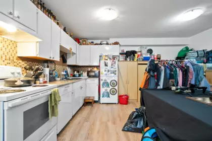 Primary Bedroom Photo of 215 45669 Mcintosh Drive, Chilliwack, BC