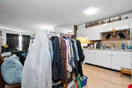 Walk-In Closet Photo of 215 45669 Mcintosh Drive, Chilliwack, BC
