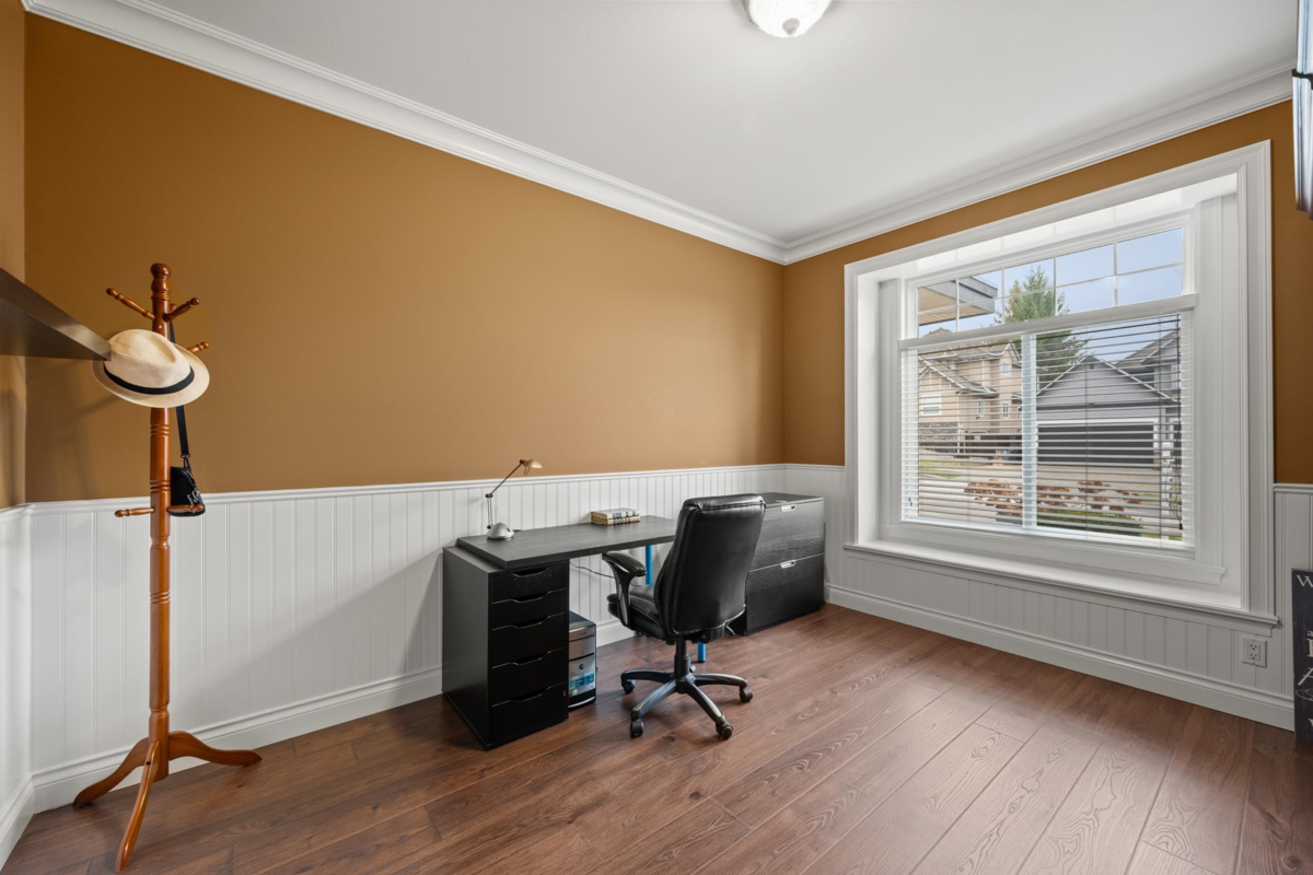 Outdoor Kitchen Photo of 16416 92a Avenue, Surrey, BC