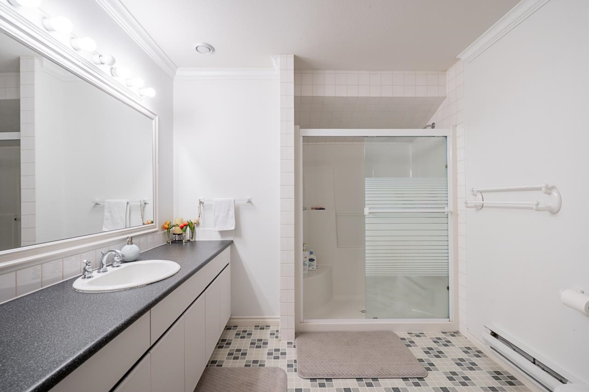 Backyard Photo of 21022 42 Avenue, Langley, BC