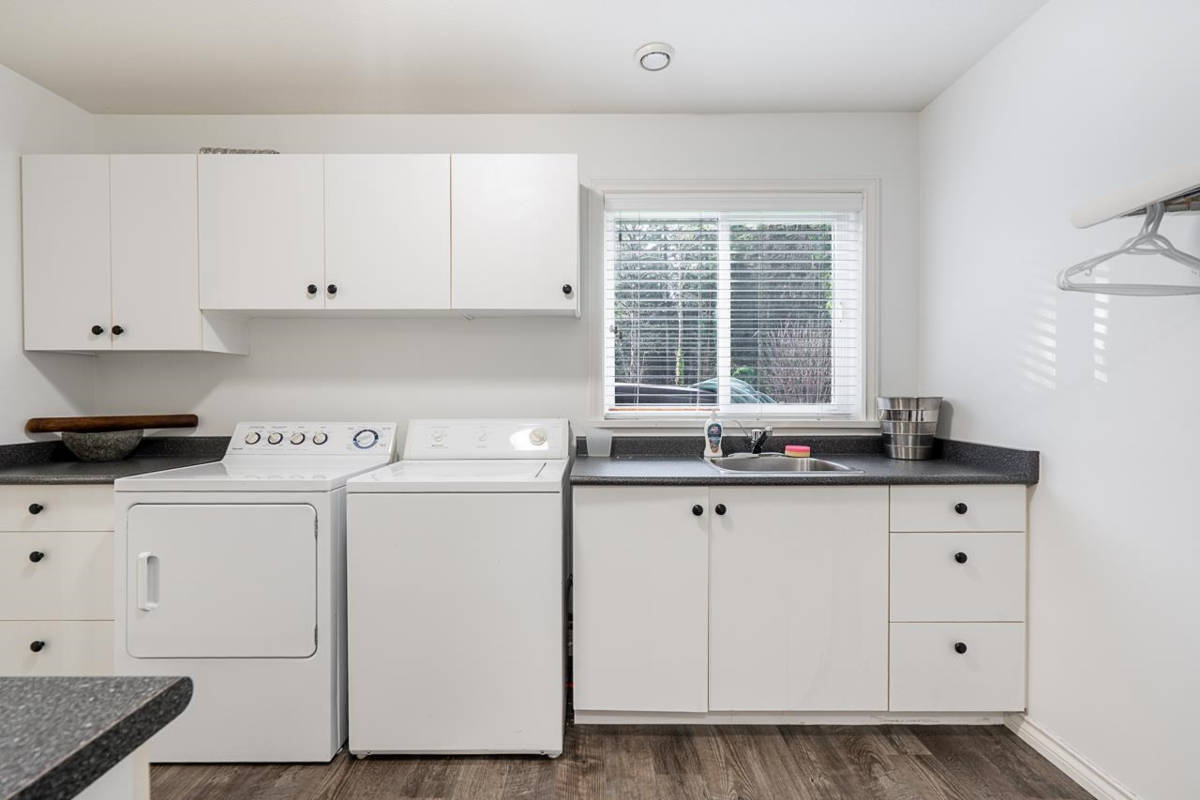 Basement Recreation Room Photo of 21022 42 Avenue, Langley, BC