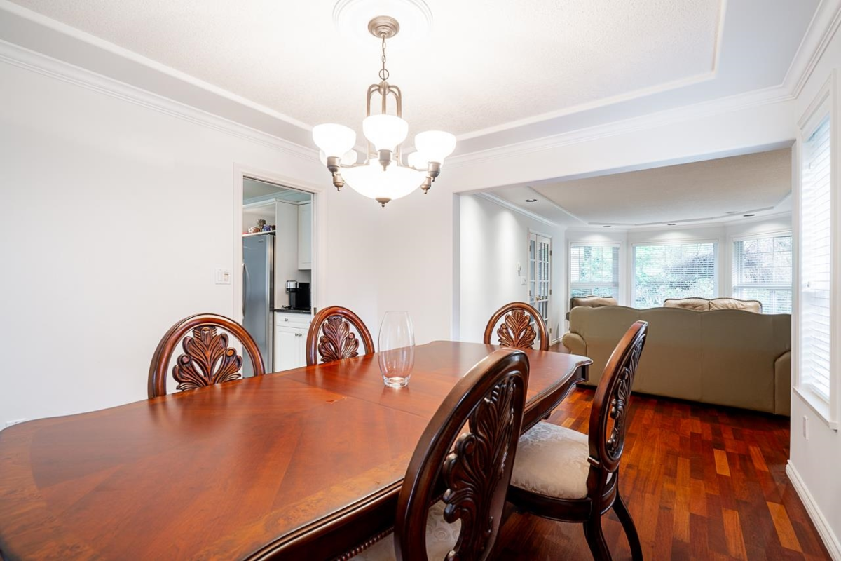 Breakfast Nook Photo of 21022 42 Avenue, Langley, BC