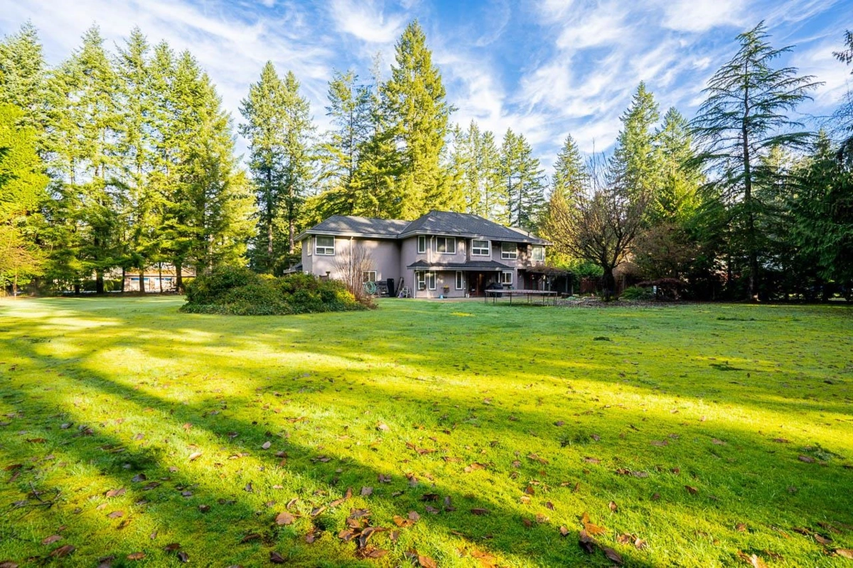 Community Amenities Photo (Clubhouse) of 21022 42 Avenue, Langley, BC