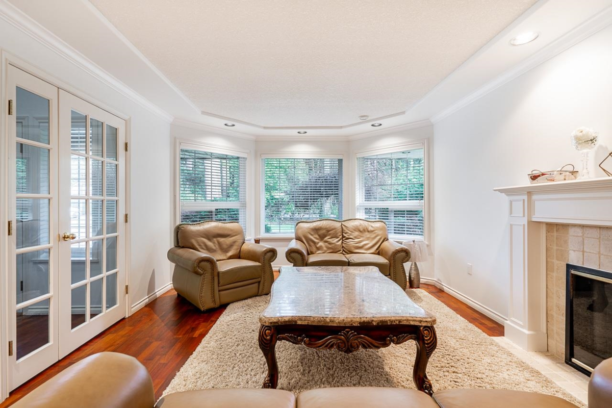 Kitchen Photo of 21022 42 Avenue, Langley, BC