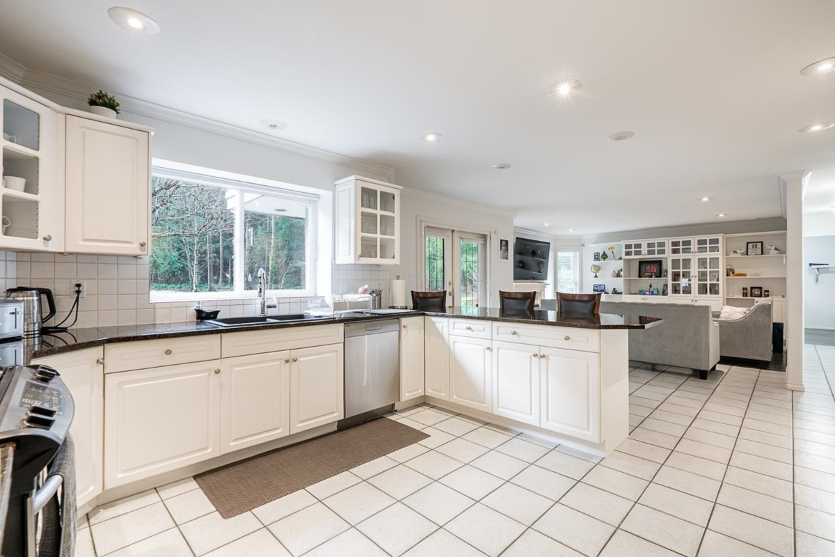 Primary Bedroom Photo of 21022 42 Avenue, Langley, BC