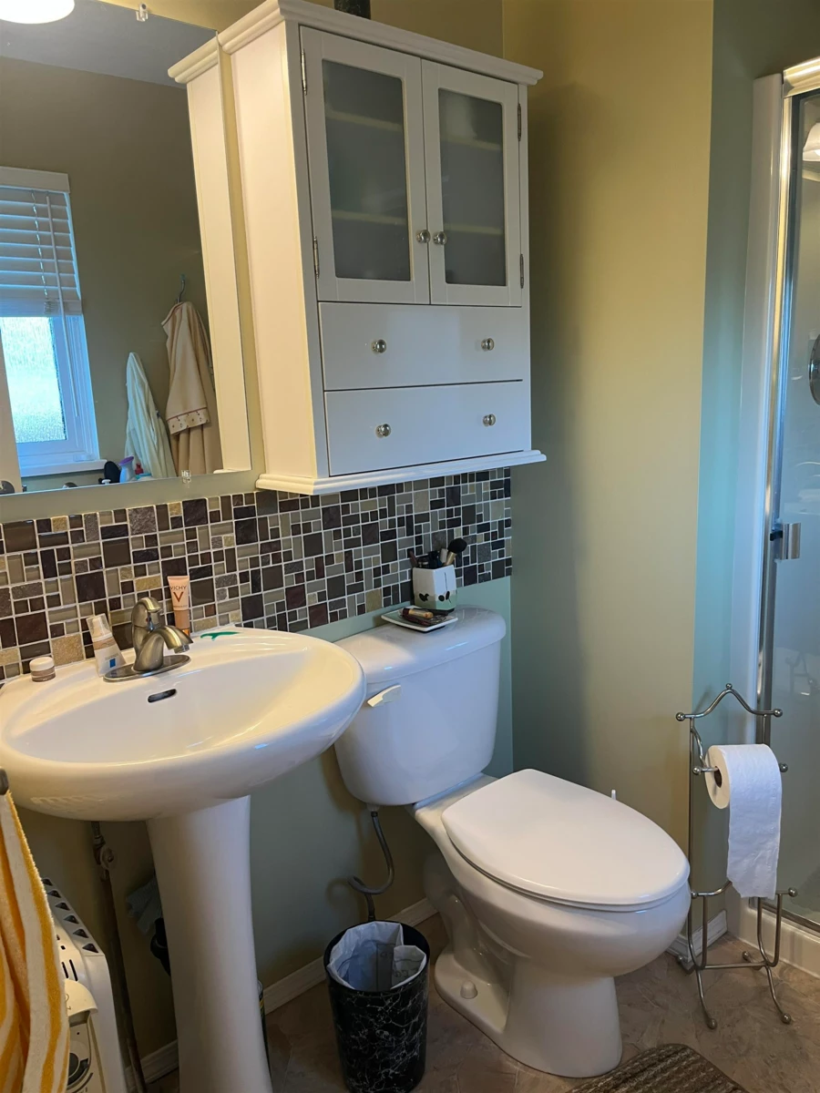 Walk-In Closet Photo of 130 7610 Evans Road, Chilliwack, BC