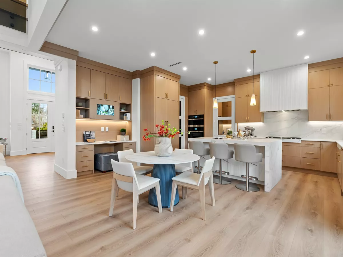 Primary Bedroom Photo of 3428 Trumond Avenue, Richmond, BC