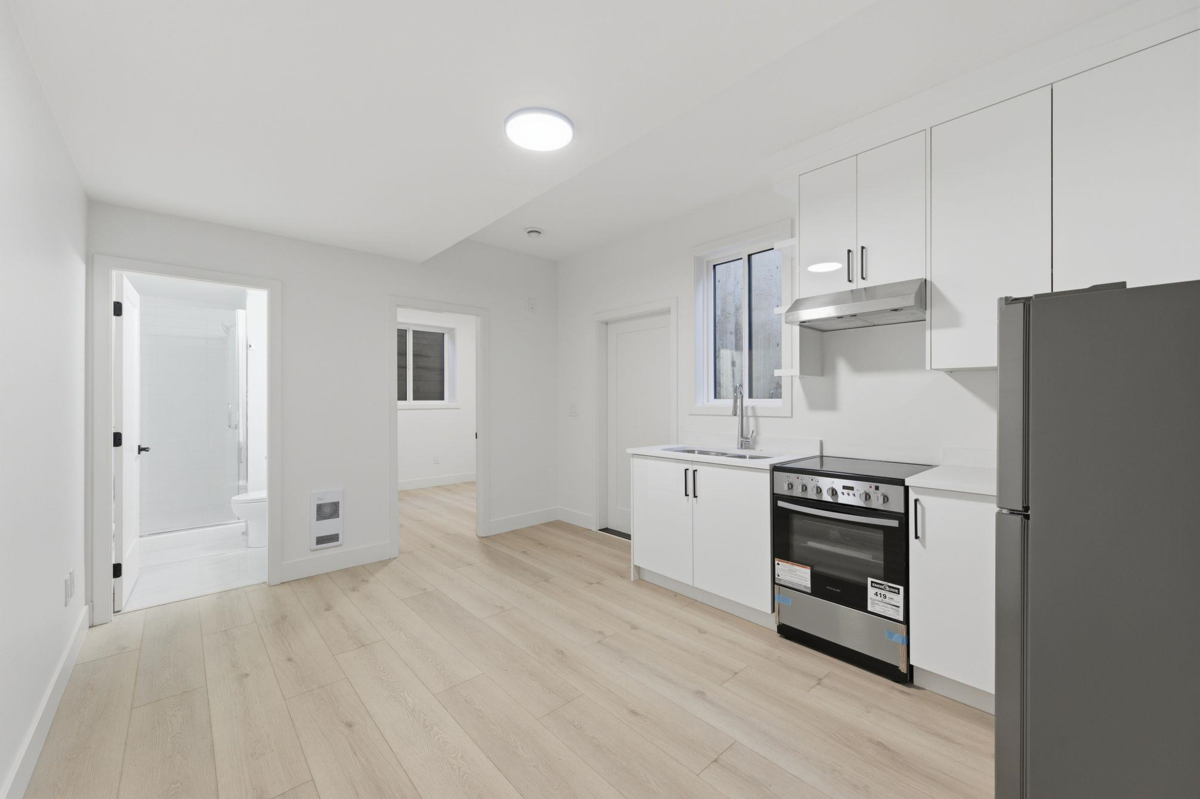 Basement Recreation Room Photo of 8186 117 Street, Delta, BC