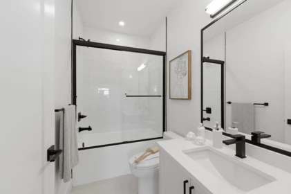 Guest Bathroom Photo of 8186 117 Street, Delta, BC