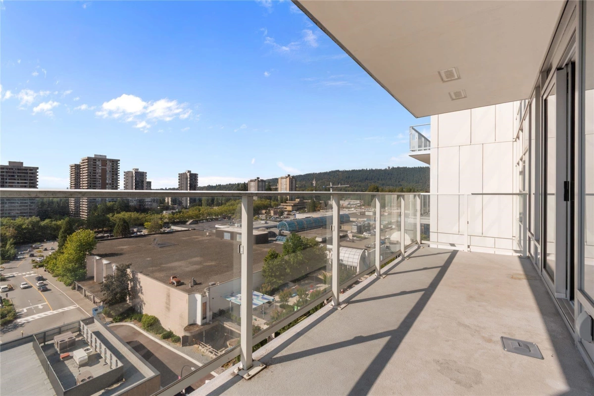Breakfast Nook Photo of 609 3833 Evergreen Place, Burnaby, BC