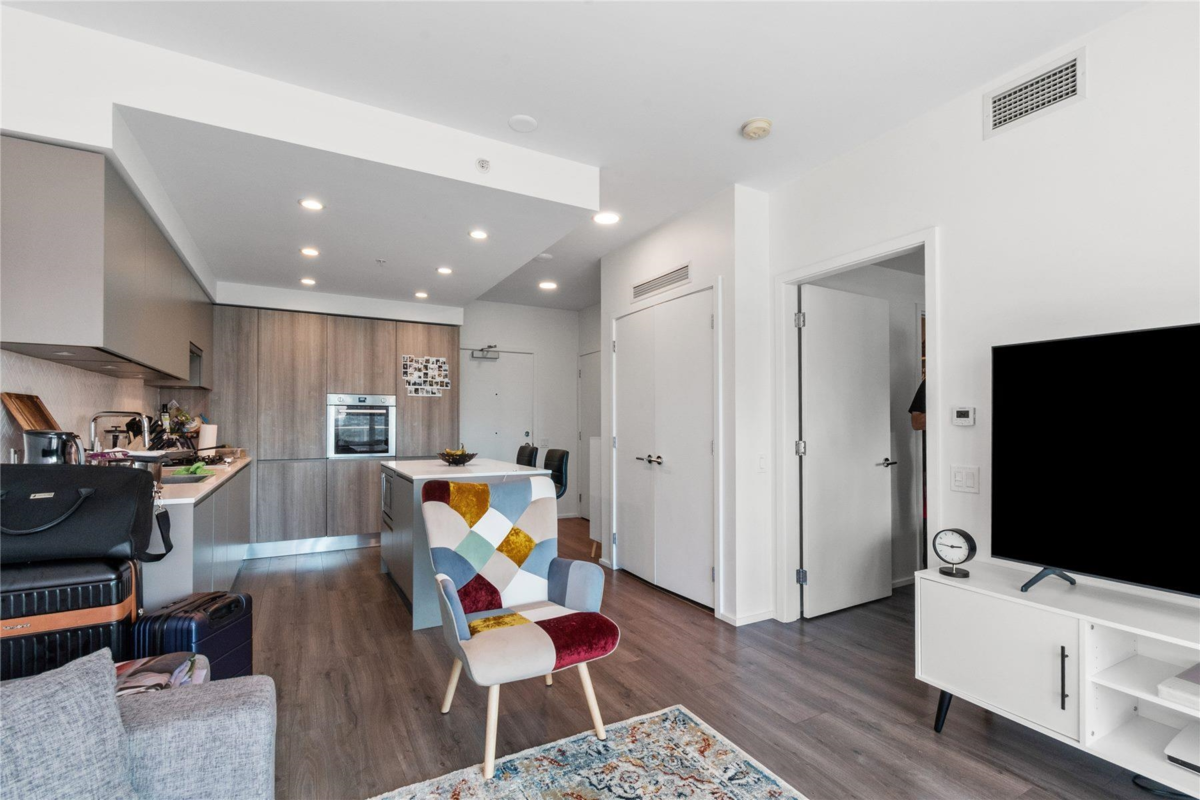 Kitchen Island Photo of 609 3833 Evergreen Place, Burnaby, BC