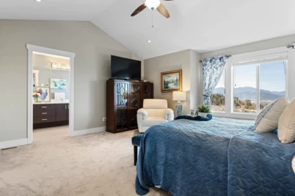 Hallway Photo of 5189 Cecil Ridge Place, Chilliwack, BC