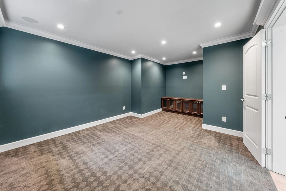 Garage Interior Photo of 11046 80 Avenue, Delta, BC