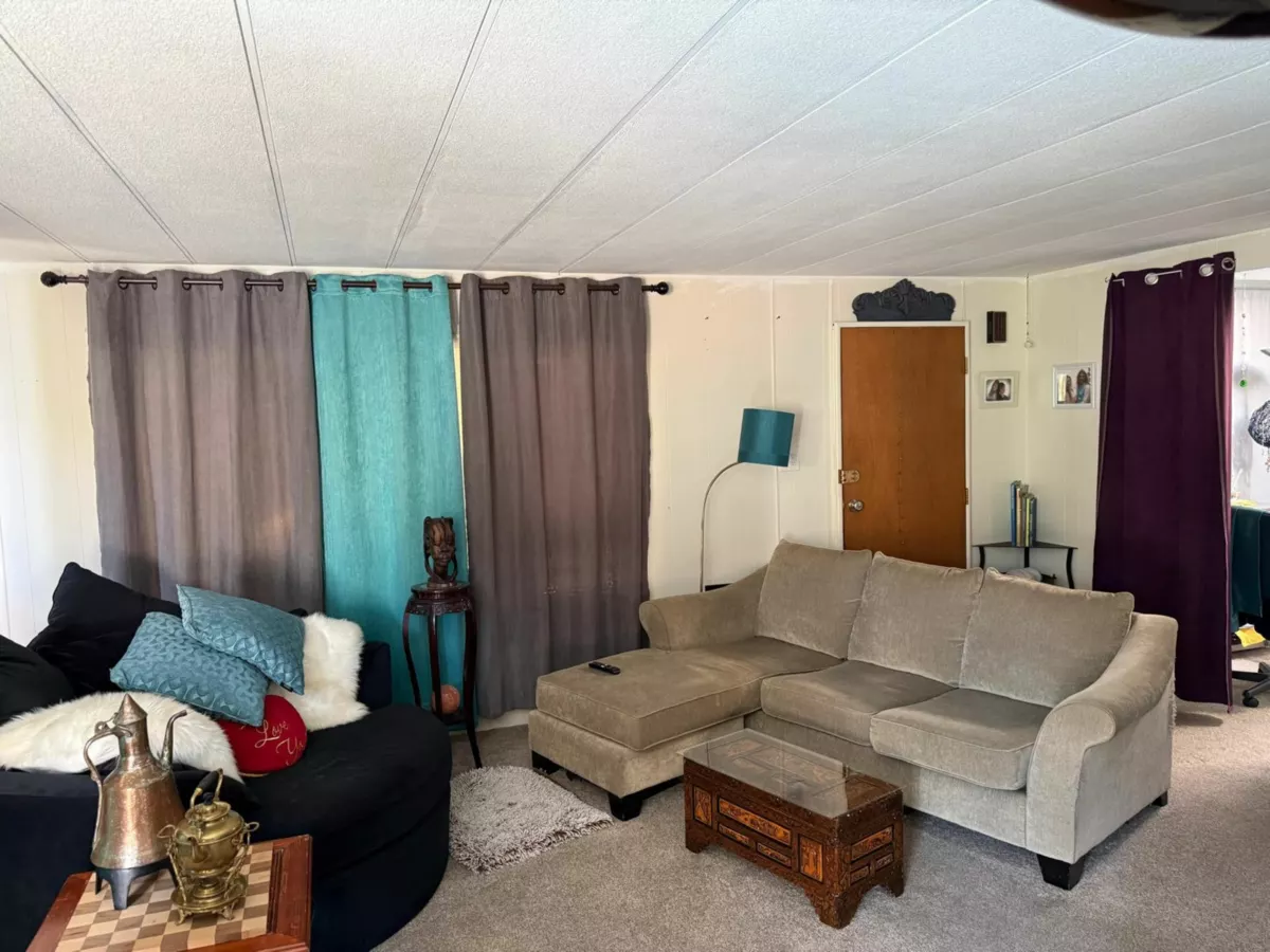 Basement Recreation Room Photo of 8 3031 200 Street, Langley, BC