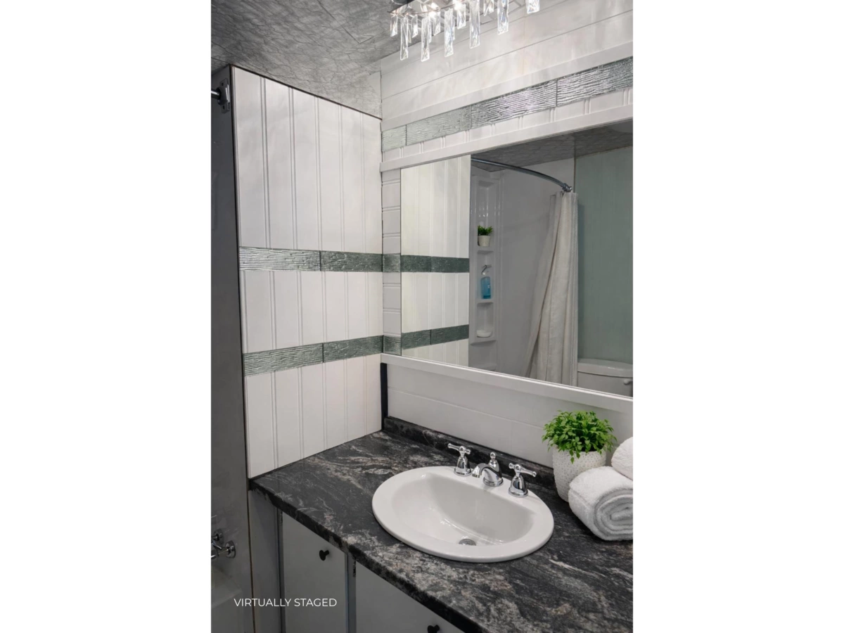 Walk-In Closet Photo of 8 3031 200 Street, Langley, BC