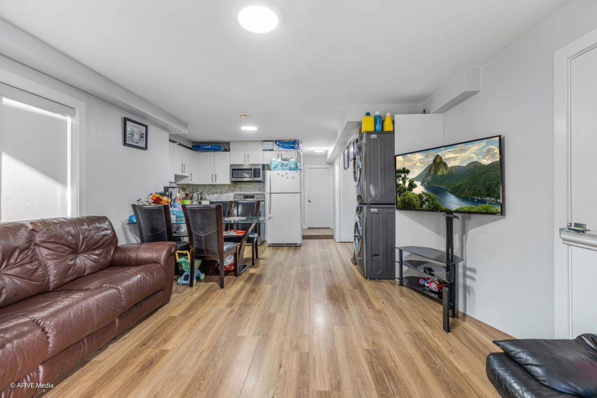 Community Amenities Photo (Clubhouse) of 17268 61a Avenue, Surrey, BC