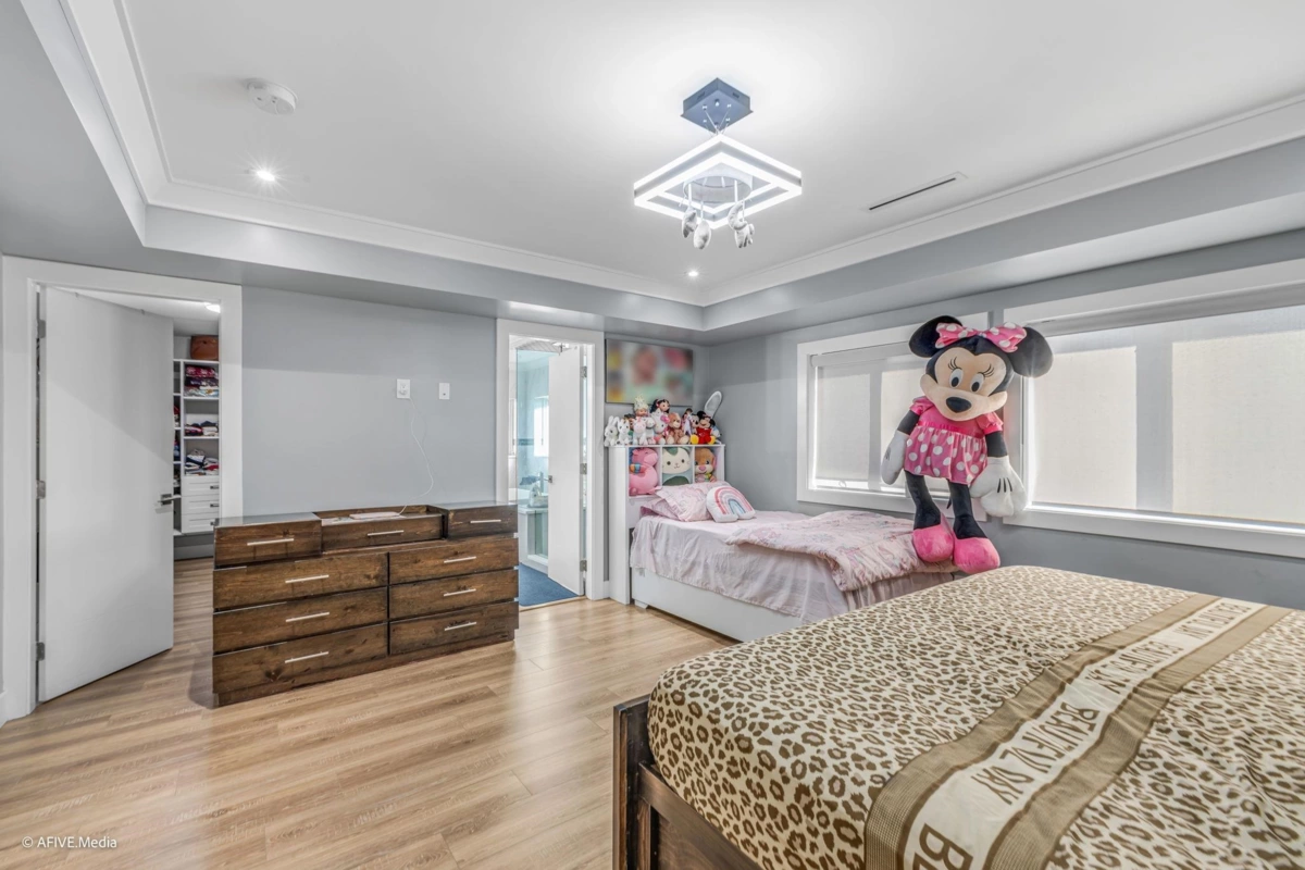 Garden / Landscaping Photo of 17268 61a Avenue, Surrey, BC