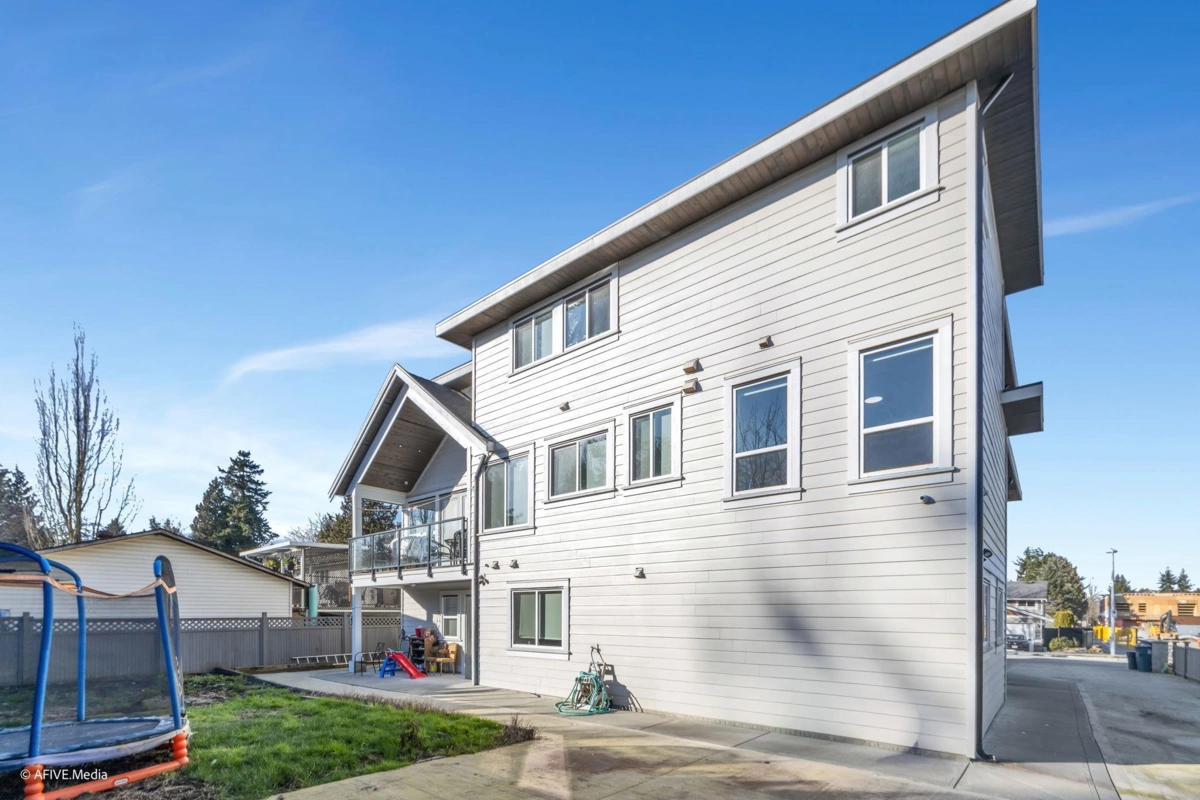 Neighborhood Park Photo Near 17268 61a Avenue, Surrey, BC