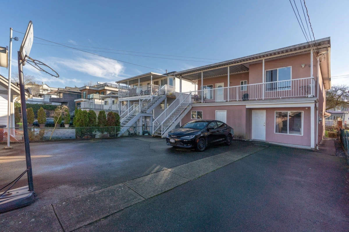 Outdoor Deck Photo of 591 E 28th Avenue, Vancouver, BC
