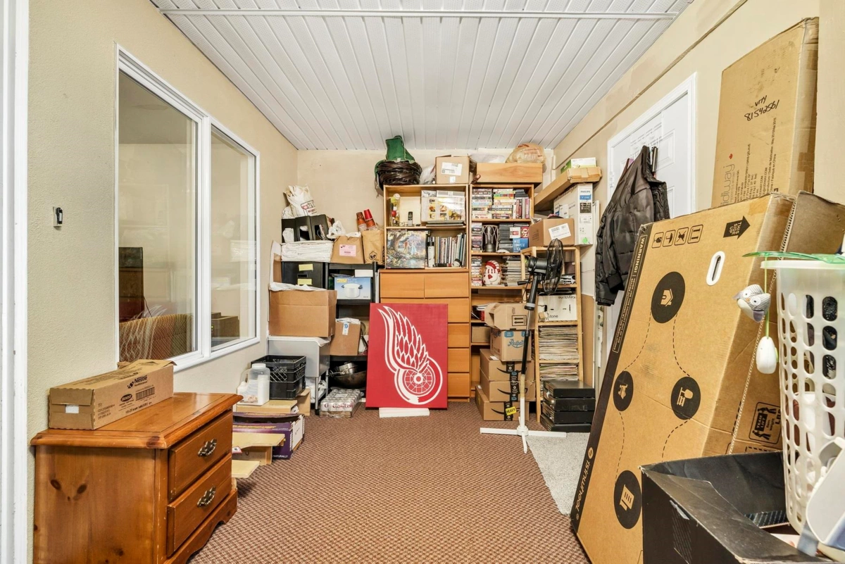 Staircase Photo of 591 E 28th Avenue, Vancouver, BC