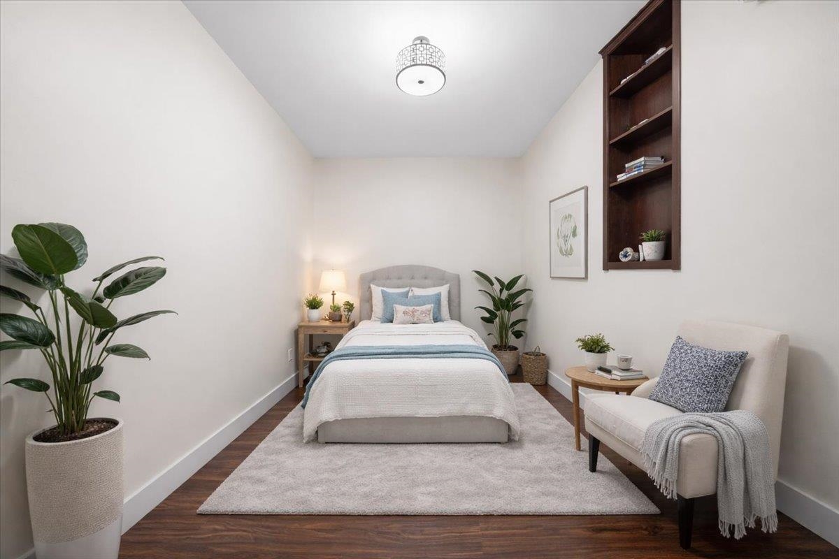 Powder Room Photo of 102 2473 Atkins Avenue, Port Coquitlam, BC