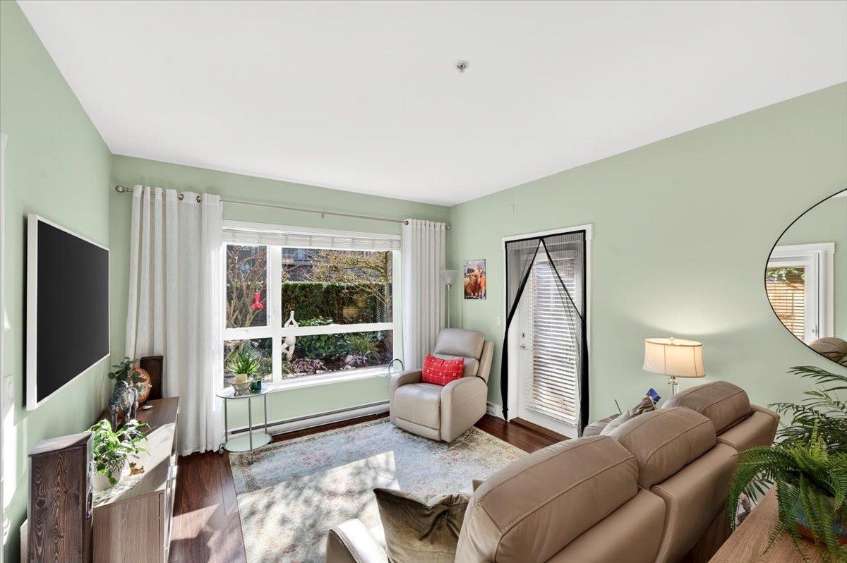 Primary Bedroom Photo of 102 2473 Atkins Avenue, Port Coquitlam, BC