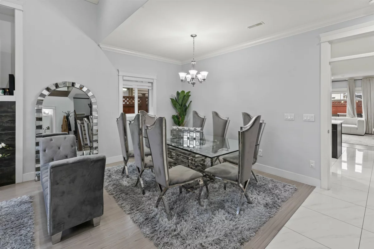 Family Room Photo of 3167 Engineer Crescent, Abbotsford, BC