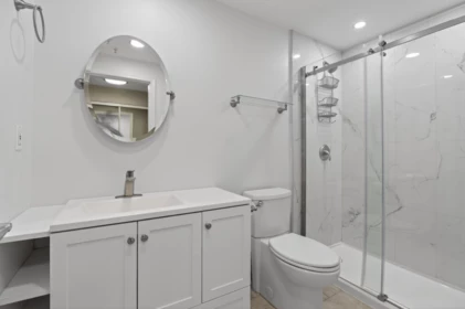 103 108 W Esplanade, North Vancouver, BC, North Vancouver — Apartment/Condo for sale