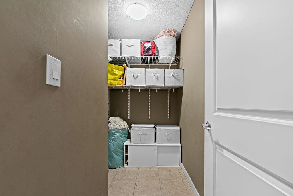 Entry Foyer Photo of 306 2636 E Hastings Street, Vancouver, BC