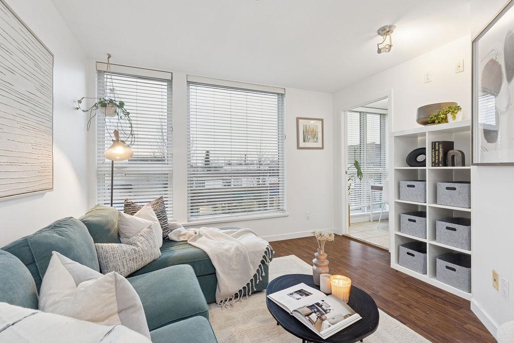 Kitchen Photo of 306 2636 E Hastings Street, Vancouver, BC