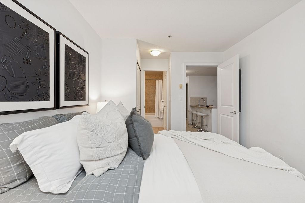 Walk-In Closet Photo of 306 2636 E Hastings Street, Vancouver, BC